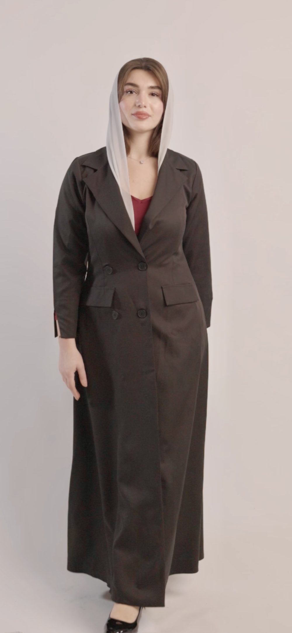 عباية شكل بالطو كلاسك